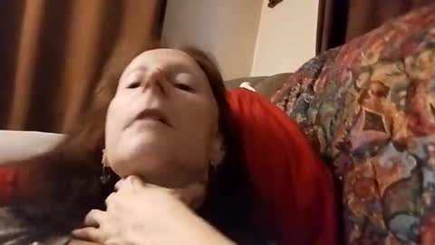 Snapshot of miloanj chatting on 11-16-25, 10:04 miloanj online show from 11-16-25, 10:04