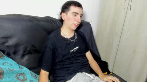Snapshot of milogm_ chatting on 05-25-26, 09:54 milogm_ online show from 05-25-26, 09:54