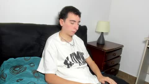 Snapshot of milogm_ chatting on 06-05-26, 06:46 milogm_ online show from 06-05-26, 06:46