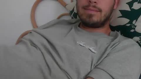 milowww1601 online show from 05-17-26, 01:29