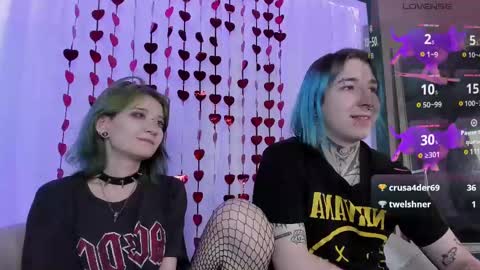Snapshot of milten_trish chatting on 02-15-25, 11:25 milten_trish online show from 02-15-25, 11:25