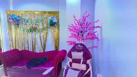 Milu ballmer  online show from 12-20-25, 07:54