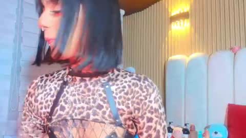 Snapshot of milu_carbajal_x chatting on 07-18-26, 04:05 milu_carbajal_x online show from 07-18-26, 04:05