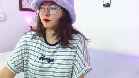 Snapshot of mily_baker chatting on 06-01-26, 11:28 mily_baker online show from 06-01-26, 11:28