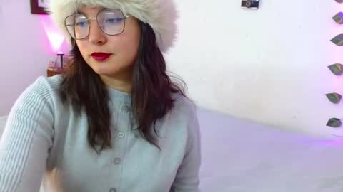 Snapshot of mily_baker chatting on 06-20-26, 11:18 mily_baker online show from 06-20-26, 11:18