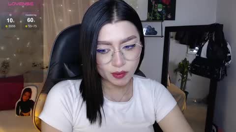 Mily online show from 09-19-25, 12:02