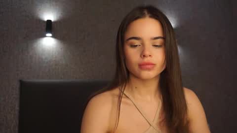 Linda online show from 02-26-26, 01:54