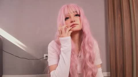 mimi cuute online show from 06-10-26, 02:34