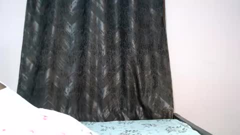 mimiebony online show from 07-23-26, 08:01