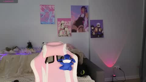 Kiko online show from 12-21-25, 03:02