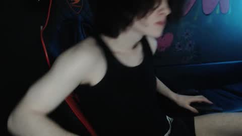 Max online show from 01-08-26, 12:57