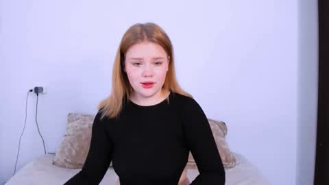 hi Im Mina  online show from 10-25-25, 02:30