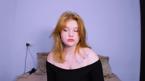 hi Im Mina  online show from 11-28-25, 01:41