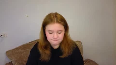 hi Im Mina  online show from 02-16-26, 04:19