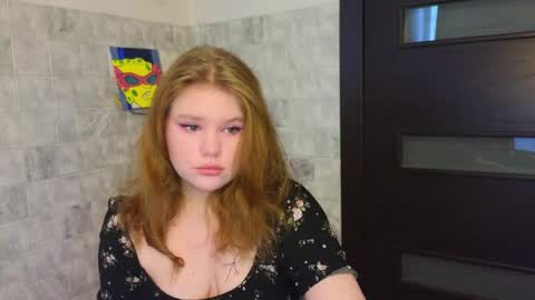 hi Im Mina  online show from 05-01-26, 09:47