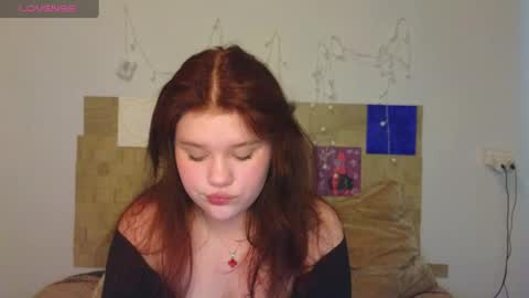 hi Im Mina  online show from 05-29-26, 09:40