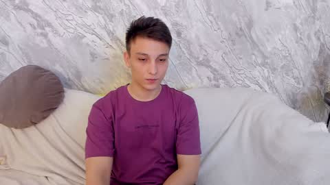 minato_kono online show from 01-25-25, 03:20