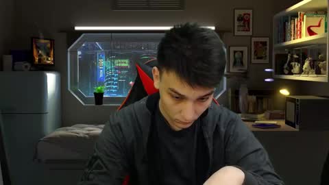 minato_kono online show from 10-08-25, 07:50