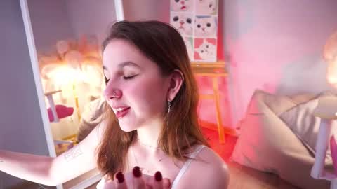 Frances  Next streams Thu Fri Sat 8am -  4pm GMT3 online show from 03-27-26, 08:26