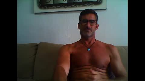 Snapshot of mindthestep chatting on 10-03-25, 04:26 MIND online show from 10-03-25, 04:26