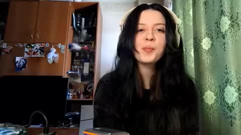 Mindy online show from 02-15-26, 05:59