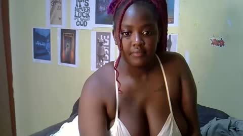 mini_karee online show from 03-05-26, 04:36