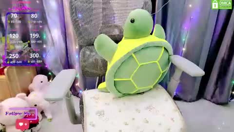minina_18 online show from 08-09-26, 05:12