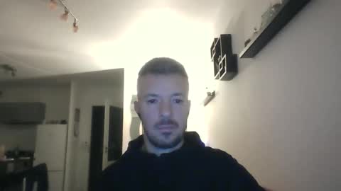 Snapshot of minka28 chatting on 01-06-26, 06:22 minka28 online show from 01-06-26, 06:22