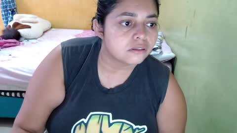 Snapshot of minnie_bbw69 chatting on 06-05-26, 11:27 Andrea online show from 06-05-26, 11:27