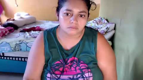 Snapshot of minnie_bbw69 chatting on 06-20-26, 11:02 Andrea online show from 06-20-26, 11:02