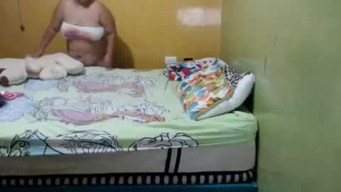Snapshot of minnie_bbw69 chatting on 07-18-26, 01:21 Andrea online show from 07-18-26, 01:21