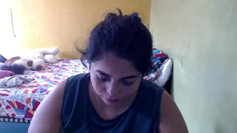 Snapshot of minnie_bbw69 chatting on 07-22-26, 03:48 Andrea online show from 07-22-26, 03:48