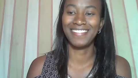 minouch211907 online show from 09-21-25, 06:37