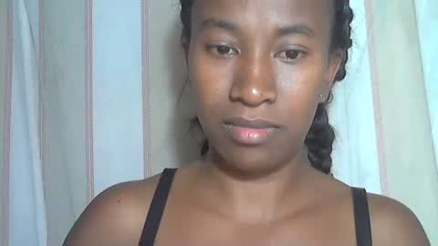 minouch211907 online show from 10-20-25, 06:30