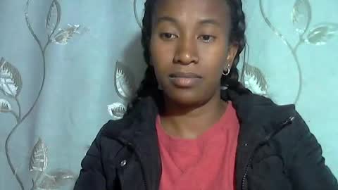 minouch211907 online show from 04-08-26, 07:03