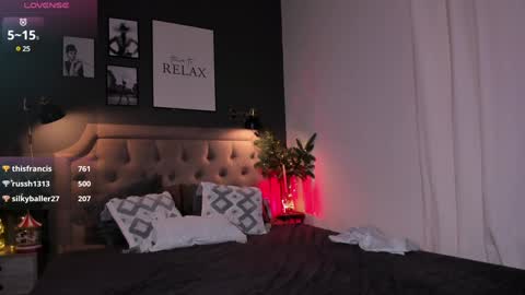 Lianna online show from 12-16-24, 03:40