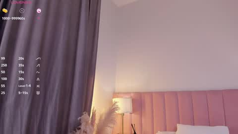 Snapshot of mintlackey chatting on 05-03-26, 11:38 Lianna online show from 05-03-26, 11:38