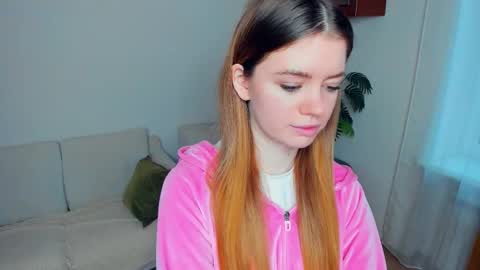 Linda online show from 11-29-25, 07:11