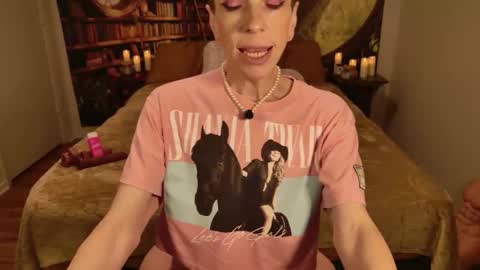 Snapshot of minxtessarae chatting on 05-31-26, 03:15 Tessa Rae online show from 05-31-26, 03:15
