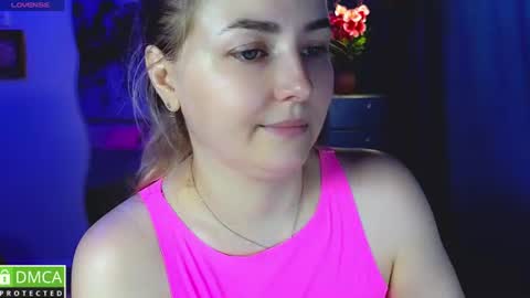 Mira online show from 06-25-26, 01:16