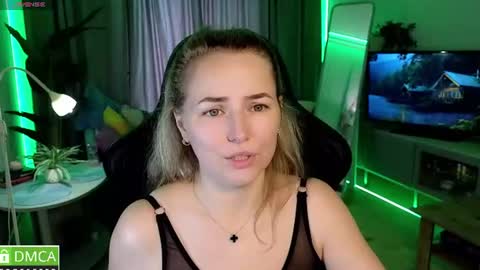 Mira online show from 07-18-26, 01:43