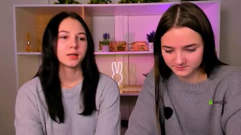 Mira online show from 12-22-25, 05:59