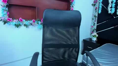 mirabella_miller online show from 11-13-25, 12:15