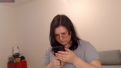 Meera online show from 02-21-26, 03:02