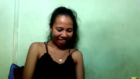Snapshot of mirah881 chatting on 05-15-26, 09:38 mirah881 online show from 05-15-26, 09:38