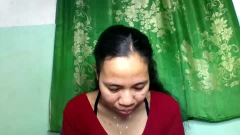 Snapshot of mirah881 chatting on 06-19-26, 07:01 mirah881 online show from 06-19-26, 07:01