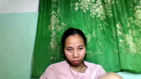 Snapshot of mirah881 chatting on 06-19-26, 07:06 mirah881 online show from 06-19-26, 07:06