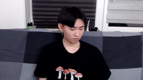              online show from 01-11-25, 05:40