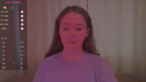 Kira online show from 11-12-25, 11:43