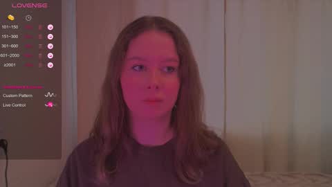 Kira online show from 11-19-25, 11:10